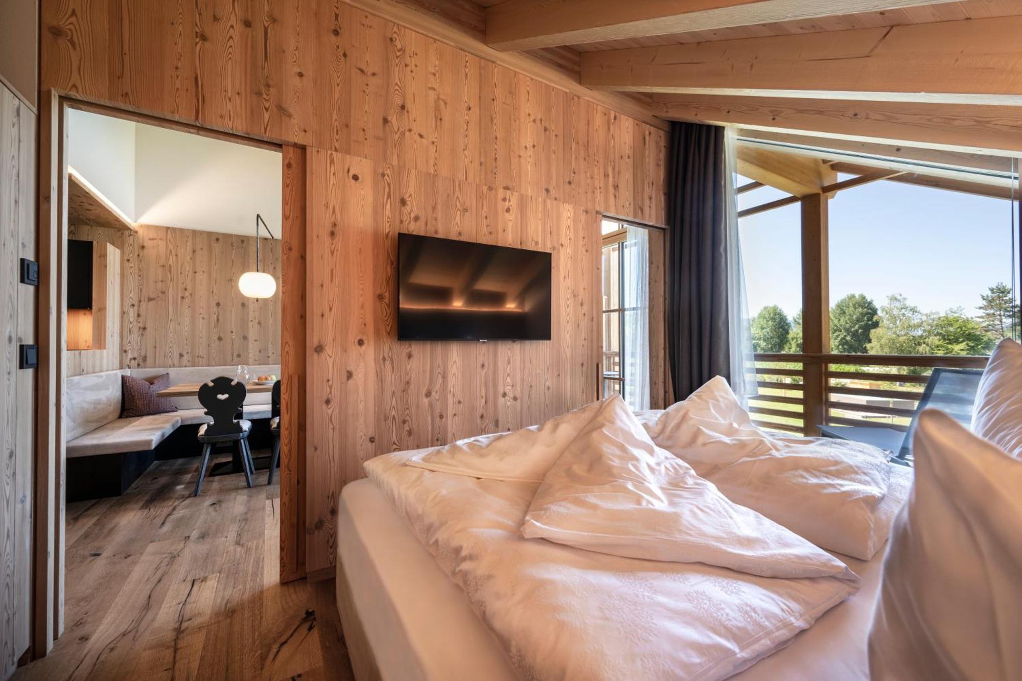 Kessler'S Mountain Lodge Natz-Schabs Room photo